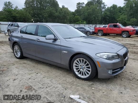 2012 BMW 5 Series 535i xDrive с VIN WBAFU7C57CDU59342, выставлен на аукционе Copart как лот 67023065 с пробегом 126 746 миль миль и Списание • Salvage title. История ставок и продаж доступна на DreamBid. Изображение 4.