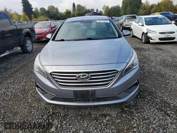 2016 Hyundai Sonata SE с VIN 5NPE24AF1GH309614, выставлен на аукционе Copart как лот 82527855 с пробегом 120 126 миль миль и Чистый • Clean title. История ставок и продаж доступна на DreamBid. Изображение 5.