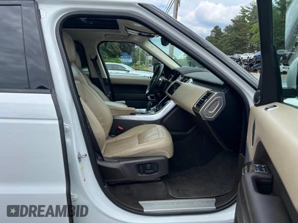 2021 Land Rover Range Rover Sport HSE Dynamic с VIN SALWR2SE4MA770179, выставлен на аукционе Copart как лот 70884365 с пробегом 152 452 миль миль и Чистый • Clean title. История ставок и продаж доступна на DreamBid. Изображение 5.