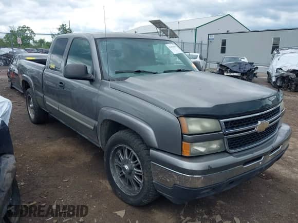 2006 Chevrolet Silverado 1500 LT3 с VIN 1GCEK19Z76Z178242, выставлен на аукционе IAAI как лот 42322595 с пробегом 279 612 миль миль и . История ставок и продаж доступна на DreamBid. Изображение 1.