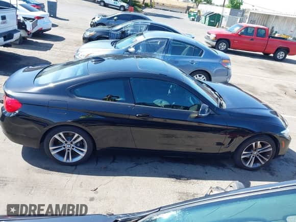 2014 BMW 4 Series 428i xDrive с VIN WBA3N9C53EK244907, выставлен на аукционе IAAI как лот 42380025 с пробегом 71 431 миль миль и . История ставок и продаж доступна на DreamBid. Изображение 13.