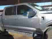 2023 Ford F-150 XL с VIN 1FTEW1E88PFB25702, выставлен на аукционе IAAI как лот 41232969 с пробегом 20 400 миль миль и . История ставок и продаж доступна на DreamBid. Изображение 13.