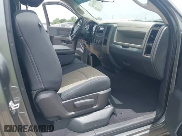 2012 Ram 1500 Express с VIN 3C6JD6AT3CG261294, выставлен на аукционе IAAI как лот 42761298 с пробегом 117 477 миль миль и . История ставок и продаж доступна на DreamBid. Изображение 5.