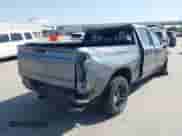 2020 Chevrolet Silverado 1500 LT с VIN 3GCUYDEDXLG270432, выставлен на аукционе IAAI как лот 42285824 с пробегом 68 160 миль миль и . История ставок и продаж доступна на DreamBid. Изображение 4.