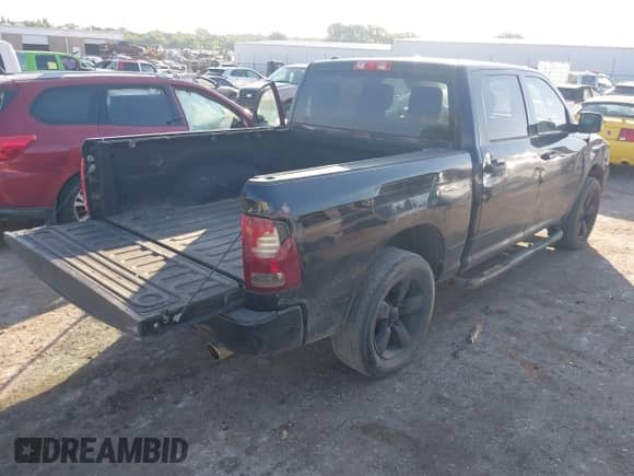 2015 Ram 1500 Express with VIN 1C6RR6KT5FS663947, listed as a IAAI auction lot 42578960 with 184,747 mi miles and . Bid and sale history available at DreamBid. Image 4.