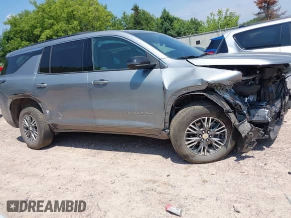 2024 Chevrolet Traverse AWD LT with VIN 1GNEVGKS1RJ211978, listed as a IAAI auction lot 42766461 with 17,365 mi miles and . Bid and sale history available at DreamBid. Image 14.