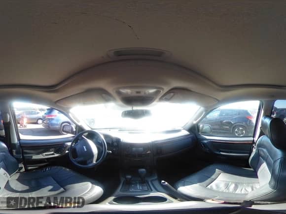 2004 Jeep Grand Cherokee Limited z VIN 1J8GW58N64C179491, wystawiony jako IAAI lot #43138579 z przebiegiem 188 997 mil mil oraz . Historia ofert i sprzedaży dostępna na DreamBid. Obrazek 18.