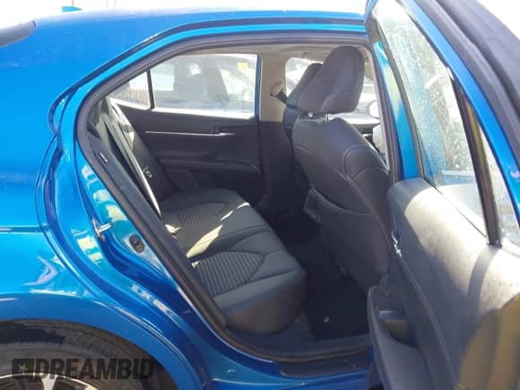 2019 Toyota Camry SE z VIN 4T1B11HK5KU261813, wystawiony jako IAAI lot #43349511 z przebiegiem 38 442 mil mil oraz . Historia ofert i sprzedaży dostępna na DreamBid. Obrazek 8.