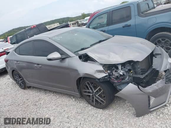 2020 Hyundai Elantra Sport с VIN KMHD04LB3LU019074, выставлен на аукционе IAAI как лот 43257385 с пробегом 89 415 миль миль и . История ставок и продаж доступна на DreamBid. Изображение 12.