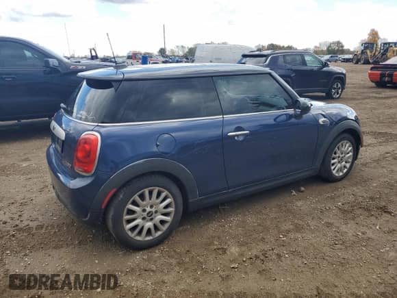 2015 MINI Hardtop with VIN WMWXM5C53FT973255, listed as a Copart auction lot 87268155 with 119,823 mi miles and Clean title. Bid and sale history available at DreamBid. Image 3.