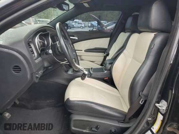 2015 Dodge Charger SXT with VIN 2C3CDXJG1FH762879, listed as a Copart auction lot 65022915 with 117,269 mi miles and Salvage title. Bid and sale history available at DreamBid. Image 7.