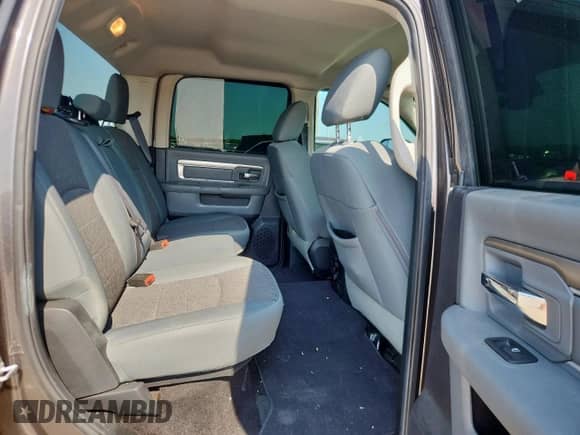 2016 Ram 1500 Big Horn z VIN 3C6RR6LT4GG292710, wystawiony jako Copart lot #72087625 z przebiegiem 147 422 mil mil oraz Szkoda całkowita • Salvage title. Historia ofert i sprzedaży dostępna na DreamBid. Obrazek 10.