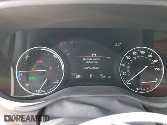 2023 Toyota Sienna Platinum с VIN 5TDESKFC0PS082459, выставлен на аукционе Copart как лот 63197385 с пробегом 39 491 миль миль и Списание • Salvage title. История ставок и продаж доступна на DreamBid. Изображение 9.