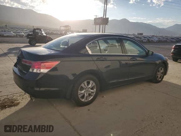2012 Honda Accord SE с VIN 1HGCP2F62CA029497, выставлен на аукционе Copart как лот 80103595 с пробегом 141 075 миль миль и Списание • Salvage title. История ставок и продаж доступна на DreamBid. Изображение 3.