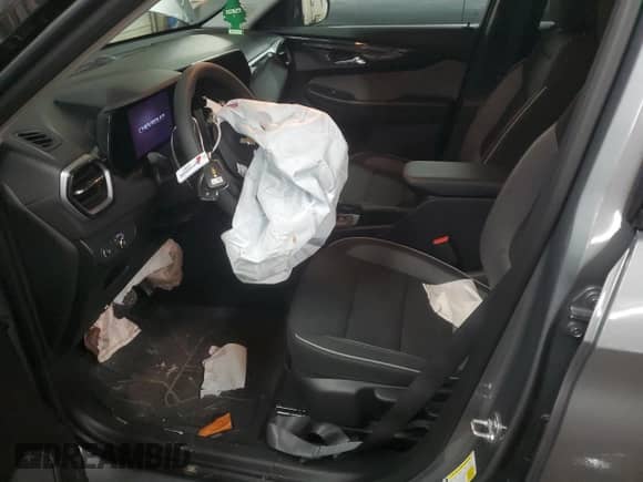 2025 Chevrolet TrailBlazer LS с VIN KL79MNSL3SB067907, выставлен на аукционе Copart как лот 55673955 с пробегом 2 504 миль миль и Списание • Salvage title. История ставок и продаж доступна на DreamBid. Изображение 7.