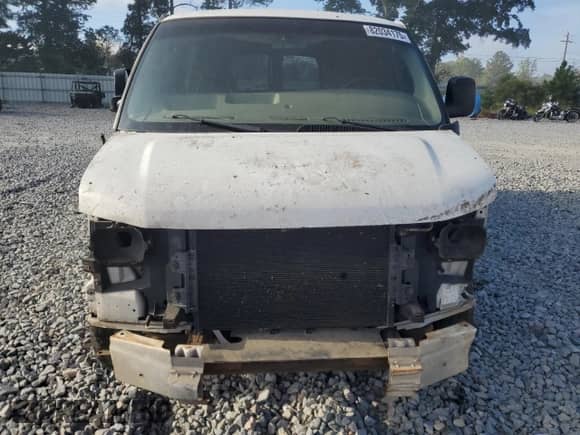 2008 Chevrolet Express Cargo с VIN 1GCFG15X781227581, выставлен на аукционе Copart как лот 82034175 с пробегом 214 404 миль миль и Списание • Salvage title. История ставок и продаж доступна на DreamBid. Изображение 5.