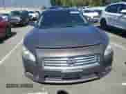 2014 Nissan Maxima SV z VIN 1N4AA5AP1EC430089, wystawiony jako Copart lot #86606825 z przebiegiem 119 793 mil mil oraz Czysty tytuł • Clean title. Historia ofert i sprzedaży dostępna na DreamBid. Obrazek 5.