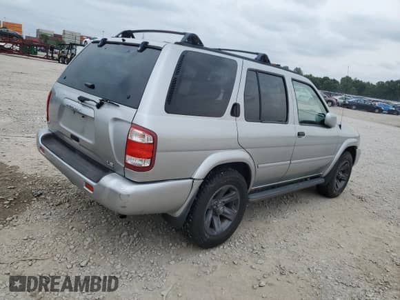 2002 Nissan Pathfinder SE with VIN JN8DR09Y62W729530, listed as a Copart auction lot 67353045 with 198,185 mi miles and Clean title. Bid and sale history available at DreamBid. Image 3.