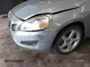 2013 Volvo S60 T5 с VIN YV1612FHXD2181306, выставлен на аукционе IAAI как лот 41726747 с пробегом 116 836 миль миль и . История ставок и продаж доступна на DreamBid. Изображение 17.