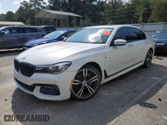 2018 BMW 7 Series 740i с VIN WBA7E2C57JG741724, выставлен на аукционе Copart как лот 69194665 с пробегом 85 919 миль миль и Чистый • Clean title. История ставок и продаж доступна на DreamBid. Изображение 1.