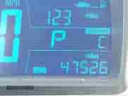 2014 Chevrolet Sonic LT z VIN 1G1JC5SB8E4100279, wystawiony jako IAAI lot #42054058 z przebiegiem 47 526 mil mil oraz . Historia ofert i sprzedaży dostępna na DreamBid. Obrazek 15.