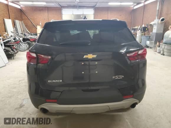 2020 Chevrolet Blazer LT z VIN 3GNKBCR42LS679655, wystawiony jako Copart lot #66656925 z przebiegiem Nie podano mil oraz Szkoda całkowita • Salvage title. Historia ofert i sprzedaży dostępna na DreamBid. Obrazek 6.