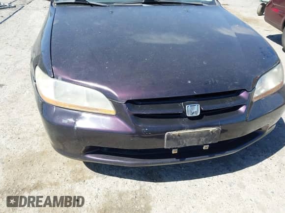 1999 Honda Accord EX with VIN 1HGCG1656XA052806, listed as a IAAI auction lot 42991003 with 277,395 mi miles and . Bid and sale history available at DreamBid. Image 16.