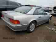 1993 Mercedes-Benz 300 z VIN WDBFA61EXPF081339, wystawiony jako Copart lot #51856145 z przebiegiem 159 918 mil mil oraz Szkoda całkowita • Salvage title. Historia ofert i sprzedaży dostępna na DreamBid. Obrazek 3.