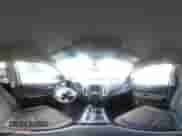 2019 Chevrolet Equinox LT z VIN 2GNAXTEV6K6279686, wystawiony jako IAAI lot #43095694 z przebiegiem 201 421 mil mil oraz . Historia ofert i sprzedaży dostępna na DreamBid. Obrazek 18.