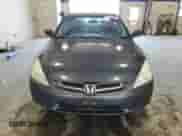 2003 Honda Accord EX z VIN 1HGCM66553A092455, wystawiony jako Copart lot #81349625 z przebiegiem 197 757 mil mil oraz Szkoda całkowita • Salvage title. Historia ofert i sprzedaży dostępna na DreamBid. Obrazek 5.