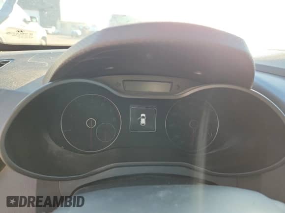 2016 Hyundai Veloster Turbo с VIN KMHTC6AE6GU299560, выставлен на аукционе Copart как лот 86332155 с пробегом Не указан миль и Списание • Salvage title. История ставок и продаж доступна на DreamBid. Изображение 9.