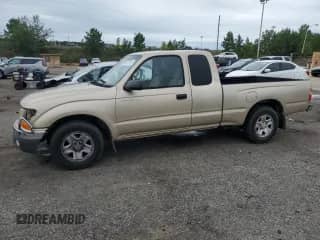 2003 Toyota Tacoma z VIN 5TEVL52N23Z161926, wystawiony jako Copart lot #66137755 z przebiegiem 291 906 mil mil oraz Szkoda całkowita • Salvage title. Historia ofert i sprzedaży dostępna na DreamBid. Obrazek 1.