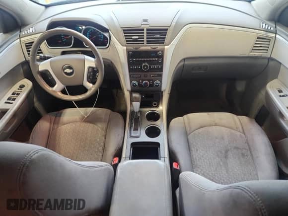 2009 Chevrolet Traverse 1LT with VIN 1GNEV23D09S153567, listed as a Copart auction lot 66835005 with 197,109 mi miles and Non repairable. Bid and sale history available at DreamBid. Image 8.