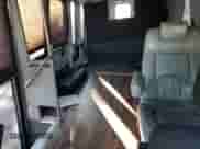 2007 Chevrolet Express Commercial DRW C7L с VIN 1GBJG31U771223194, выставлен на аукционе Copart как лот 79680054 с пробегом 16 864 миль миль и Списание • Salvage title. История ставок и продаж доступна на DreamBid. Изображение 10.