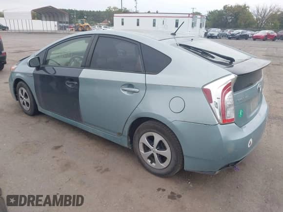 2014 Toyota Prius Four с VIN JTDKN3DUXE1857517, выставлен на аукционе IAAI как лот 43188681 с пробегом 202 520 миль миль и . История ставок и продаж доступна на DreamBid. Изображение 3.
