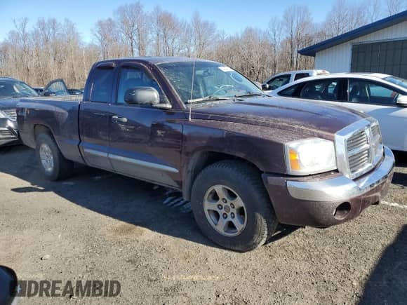 2005 Dodge Dakota с VIN 1D7HW52N95S136829, выставлен на аукционе Copart как лот 43948385 с пробегом 64 411 миль миль и Чистый • Clean title. История ставок и продаж доступна на DreamBid. Изображение 4.
