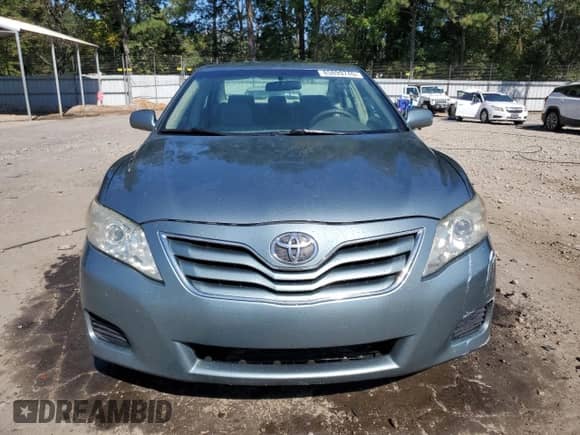 2011 Toyota Camry LE z VIN 4T1BF3EKXBU615598, wystawiony jako Copart lot #85899745 z przebiegiem 144 922 mil mil oraz Szkoda całkowita • Salvage title. Historia ofert i sprzedaży dostępna na DreamBid. Obrazek 5.