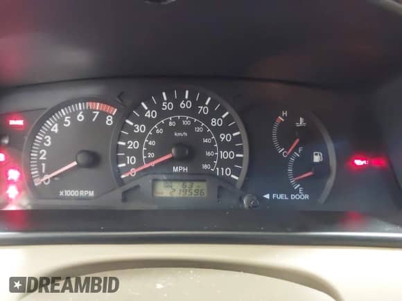 2003 Toyota Corolla LE с VIN JTDBR32EX30031060, выставлен на аукционе IAAI как лот 43504608 с пробегом 219 596 миль миль и . История ставок и продаж доступна на DreamBid. Изображение 15.