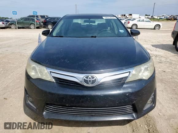 2012 Toyota Camry L with VIN 4T1BF1FK3CU093868, listed as a Copart auction lot 68912035 with 185,303 mi miles and Clean title. Bid and sale history available at DreamBid. Image 5.