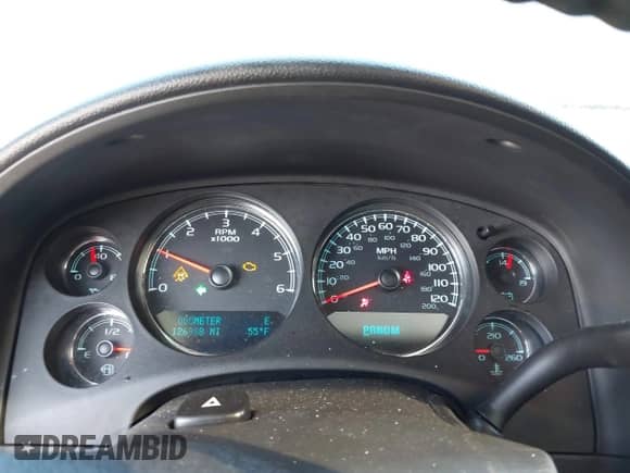 2010 Chevrolet Silverado 1500 LTZ with VIN 1GCSCTE02AZ288434, listed as a IAAI auction lot 43145197 with 126,988 mi miles and . Bid and sale history available at DreamBid. Image 7.