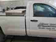 2016 Chevrolet Silverado 1500 Work Truck с VIN 1GCNKNEC2GZ107301, выставлен на аукционе Copart как лот 84879454 с пробегом 177 895 миль миль и Списание • Salvage title. История ставок и продаж доступна на DreamBid. Изображение 10.
