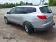 2012 Chevrolet Traverse 1LT z VIN 1GNKRGED2CJ173995, wystawiony jako IAAI lot #42385475 z przebiegiem 222 978 mil mil oraz . Historia ofert i sprzedaży dostępna na DreamBid. Obrazek 3.