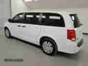 2019 Dodge Grand Caravan SE with VIN 2C4RDGBG4KR573538, listed as a Copart auction lot 85575535 with 133,238 mi miles and Clean title. Bid and sale history available at DreamBid. Image 2.