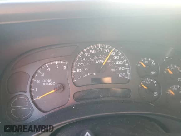 2004 GMC Sierra 1500 SLE with VIN 2GTEC13T741405355, listed as a Copart auction lot 84669864 with Not provided miles and Salvage title. Bid and sale history available at DreamBid. Image 9.