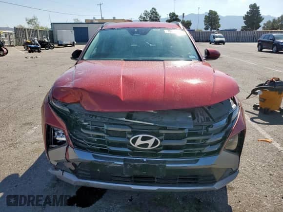 2025 Hyundai Tucson SEL с VIN 5NMJBCDE3SH487350, выставлен на аукционе Copart как лот 70636585 с пробегом 9 694 миль миль и Списание • Salvage title. История ставок и продаж доступна на DreamBid. Изображение 5.