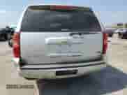 2010 Chevrolet Suburban LT z VIN 1GNUCJE04AR216753, wystawiony jako Copart lot #72060635 z przebiegiem 154 206 mil mil oraz Czysty tytuł • Clean title. Historia ofert i sprzedaży dostępna na DreamBid. Obrazek 6.