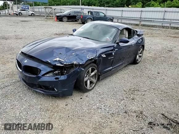 2009 BMW Z4 sDrive30i с VIN WBALM53559E376504, выставлен на аукционе Copart как лот 57146405 с пробегом 91 459 миль миль и Чистый • Clean title. История ставок и продаж доступна на DreamBid. Изображение 13.