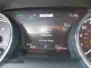 2020 Toyota Camry Hybrid XLE z VIN 4T1F31AK4LU526096, wystawiony jako IAAI lot #42213926 z przebiegiem 102 881 mil mil oraz . Historia ofert i sprzedaży dostępna na DreamBid. Obrazek 7.