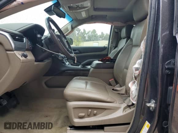 2015 Chevrolet Suburban LT z VIN 1GNSCJKC9FR548894, wystawiony jako Copart lot #81880935 z przebiegiem 161 389 mil mil oraz Szkoda całkowita • Salvage title. Historia ofert i sprzedaży dostępna na DreamBid. Obrazek 7.