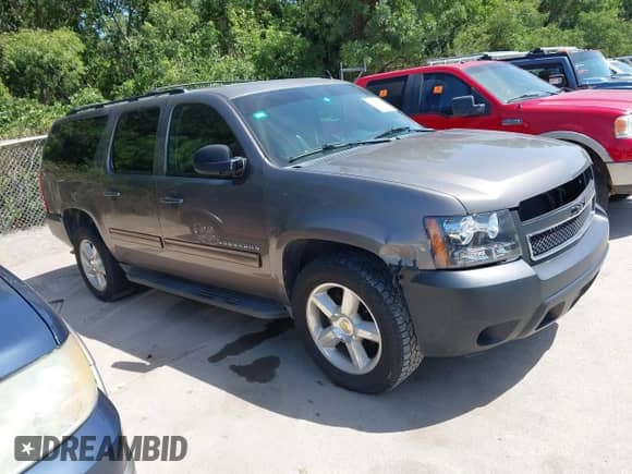 2012 Chevrolet Suburban LT с VIN 1GNSKJE75CR194689, выставлен на аукционе IAAI как лот 42866517 с пробегом 236 271 миль миль и . История ставок и продаж доступна на DreamBid. Изображение 13.